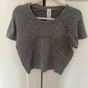 Lululemon Athletica Gray Crop Short Sleeve T-Shirt